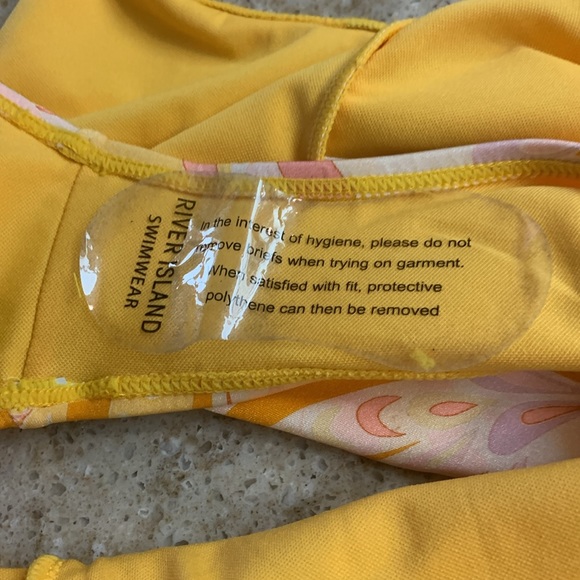 NWOT River Island SCOOP NECK FLORAL ONE-PIECE SWIMSUIT IN LIGHT ORANGE Size 8 - Picture 11 of 11